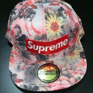 Supreme Box Logo Snapback Floral Hat